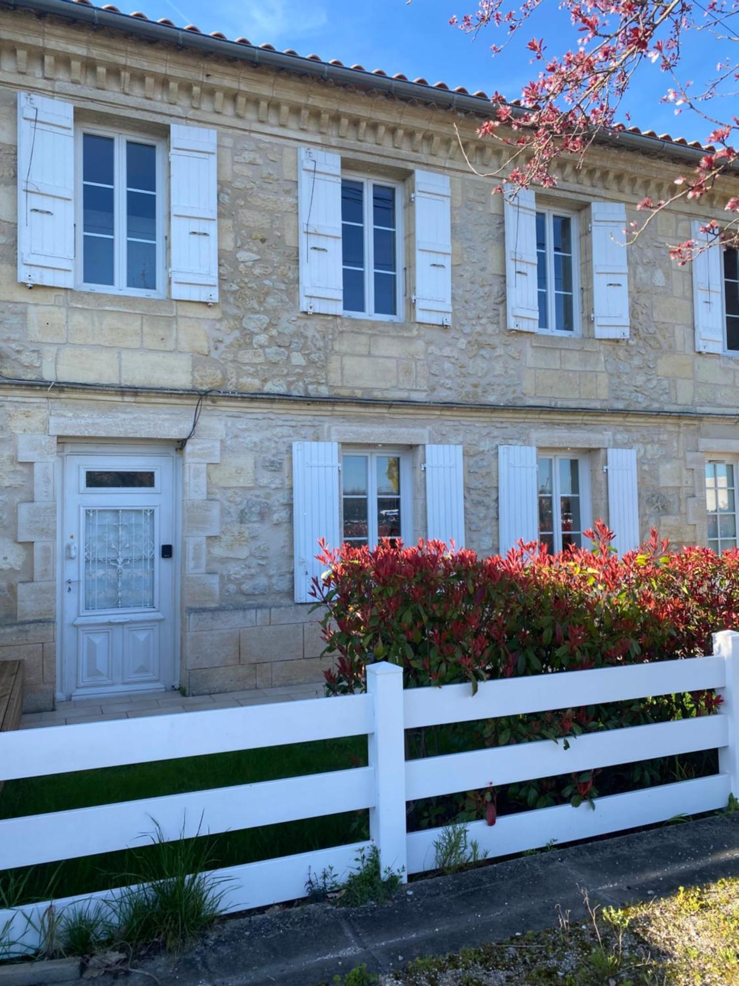 Appartement Chaleureux 6 Pers Beychac-et-Caillau Extérieur photo